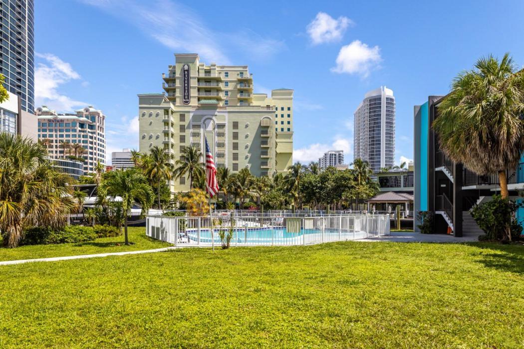 Designer River View Apartments ฟอร์ต ลอเดอร์เดล ภายนอก รูปภาพ