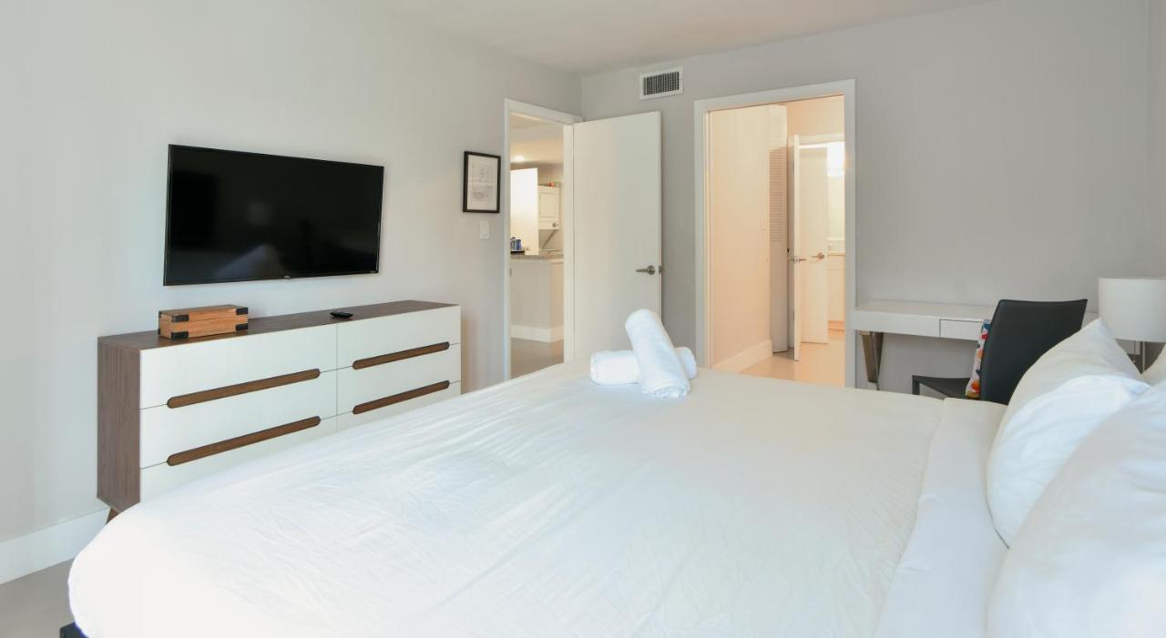 Designer River View Apartments ฟอร์ต ลอเดอร์เดล ภายนอก รูปภาพ
