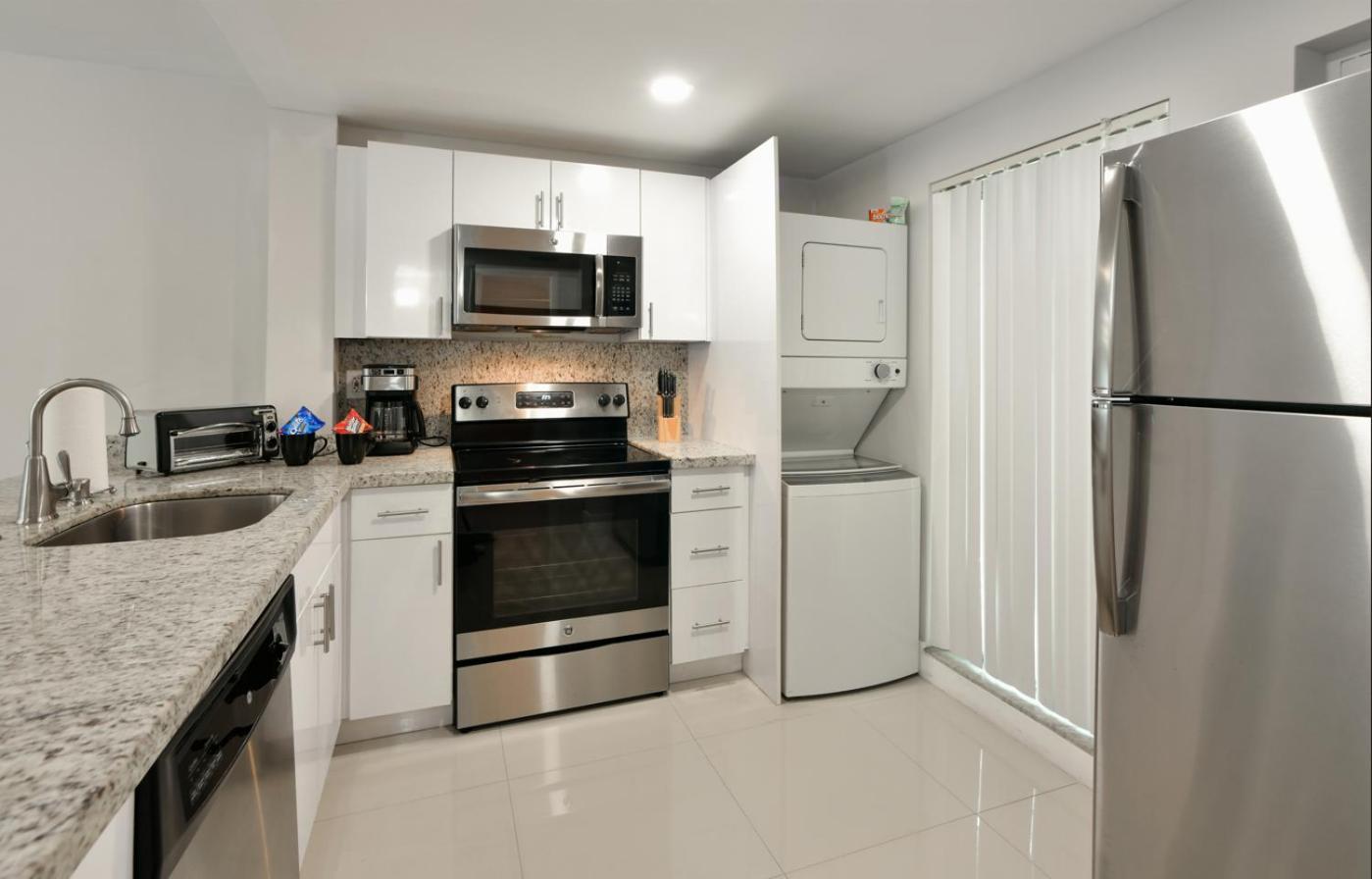 Designer River View Apartments ฟอร์ต ลอเดอร์เดล ภายนอก รูปภาพ
